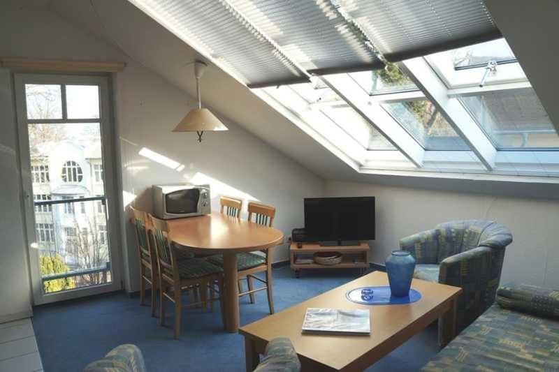 Villa Granitz - Ferienwohnung Riedel Goehren  Buitenkant foto
